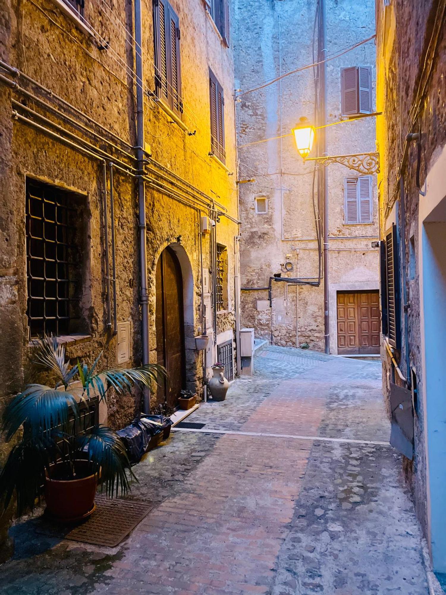 La Casa Del Borgo Anagni Apartment Exterior photo